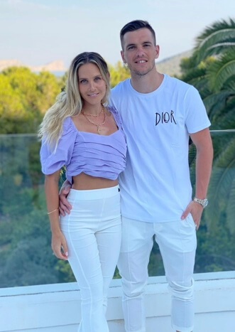 Fascinating couple Magui Alcacer and Giovani Lo Celso together in vacations.